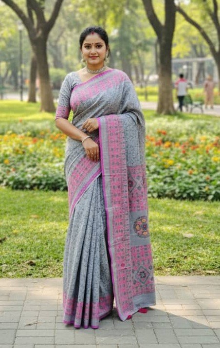 টাঙ্গাইল বুটিক শাড়ি